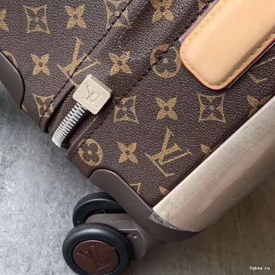 Louis Vuitton HORIZON 55 0727